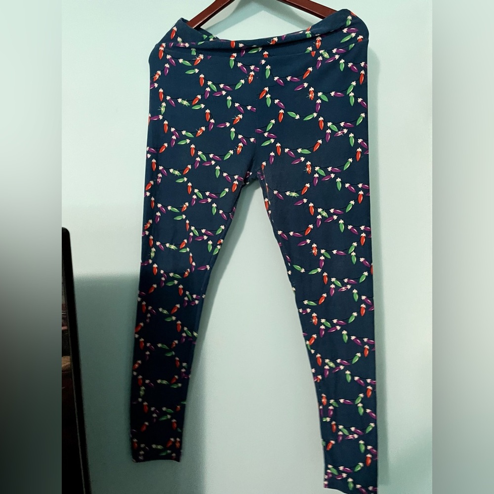 Christmas Leggings 🌻🌻4 for $25 bundle🌻🌻